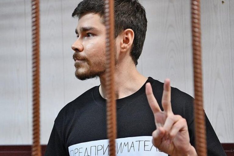 Мосгорсуд не выпустил Шабутдинова из СИЗО