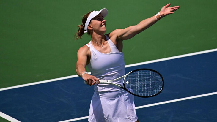Самсонова проиграла Анисимовой в первом круге Australian Open