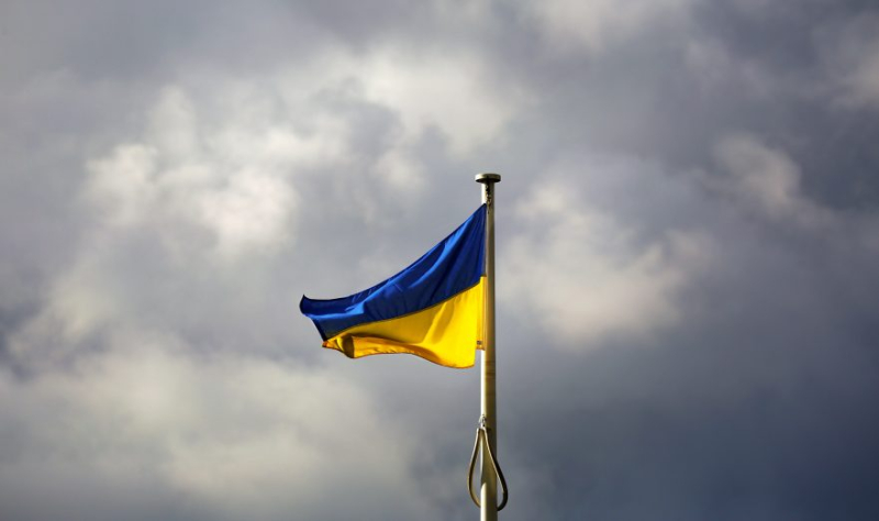 &laquo;Страна.ua&raquo;: Летящий к&nbsp;Земле аппарат Peregrine несет на&nbsp;борту флаг Украины