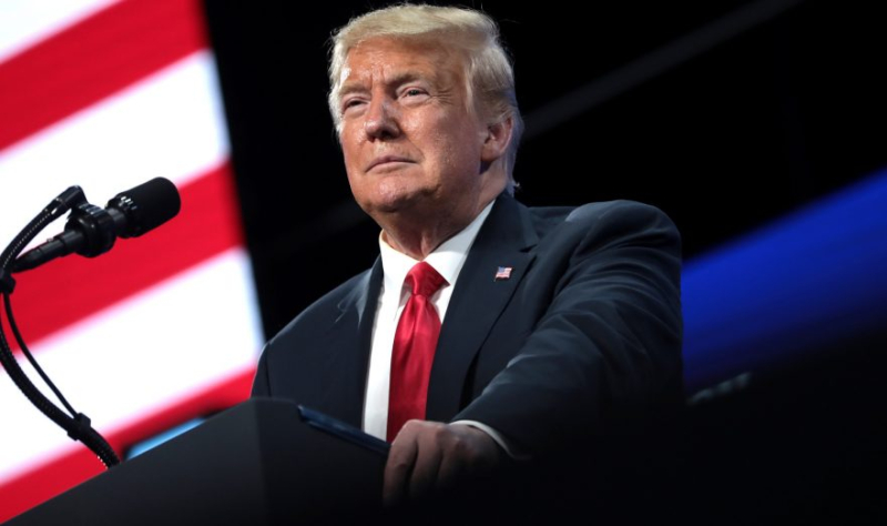 CNN: Байден поручил помощникам выставить Трампа в&nbsp;максимально негативном свете