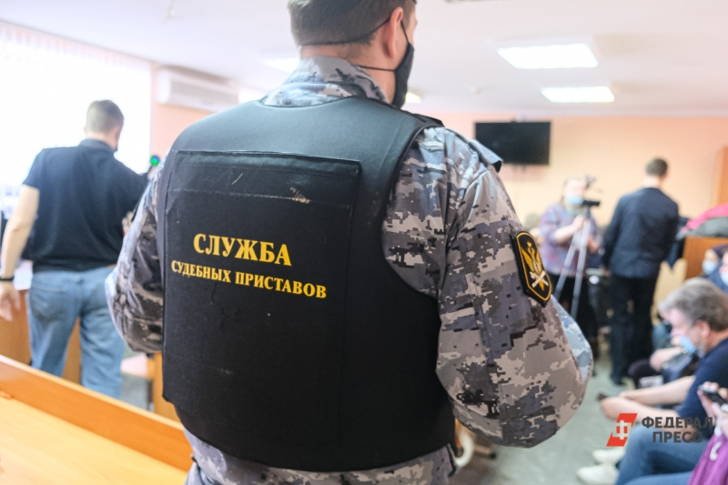 Глава ФССП России заявил, что будет с имуществом уехавших из России должников