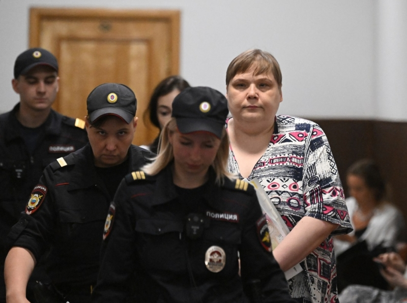 В Пермь этапировали осужденную за вымогательство журналистку Александру Баязитову