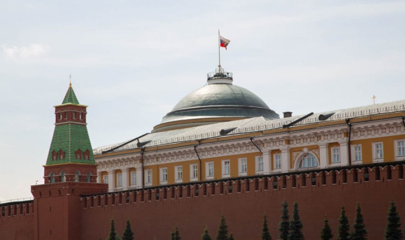 Петр Пелз: Агрессивные планы Запада дают РФ право рассуждать о ядерном ударе