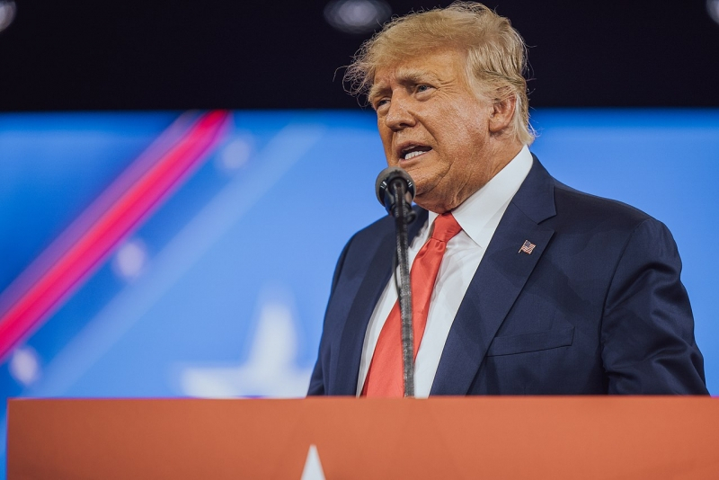 Трамп не планирует финансировать Украину: главное за сутки