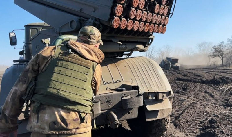 BI: ВС РФ грамотно давят на ВСУ и не позволят начать новое контрнаступление