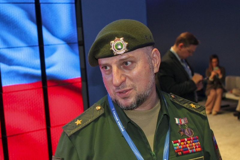 Командир спецназа &laquo;Ахмат&raquo; Апти Алаудинов ушел в отставку