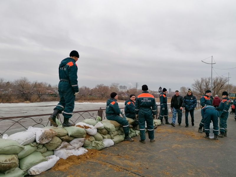 Уровень воды в Кургане продолжает быстро расти: главное за сутки