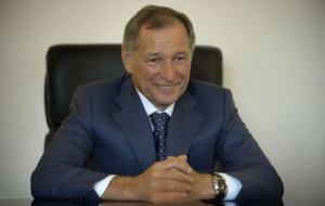 От мастера до владельца миллиардного бизнеса