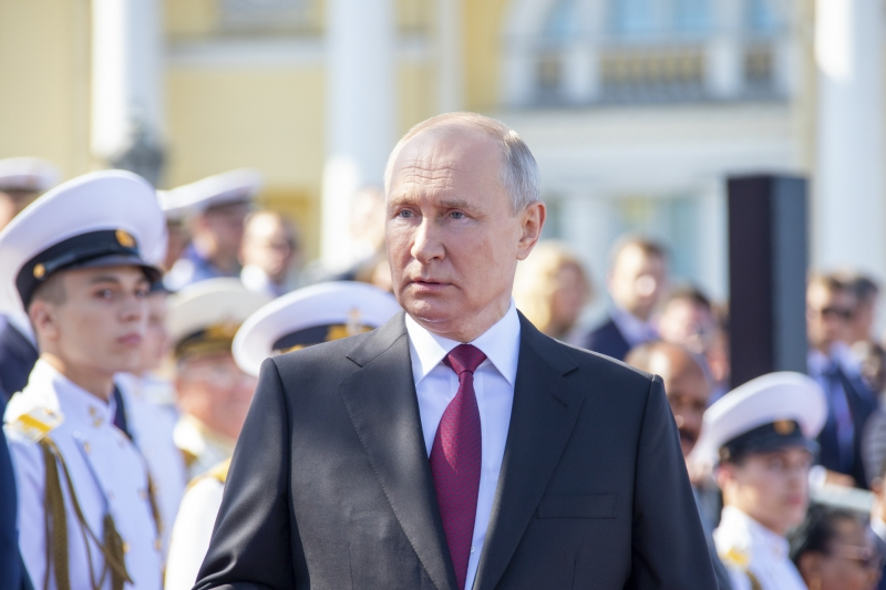 Путина встретили в Пекине красной дорожкой: главное за сутки