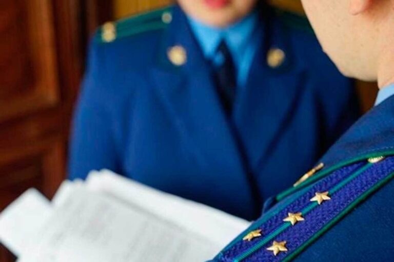 Участницу &laquo;Битвы экстрасенсов&raquo; подозревают в экстремизме и мошенничестве