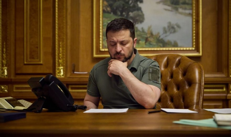 Зеленский подписал закон о начальной общевойсковой подготовке в украинских школах