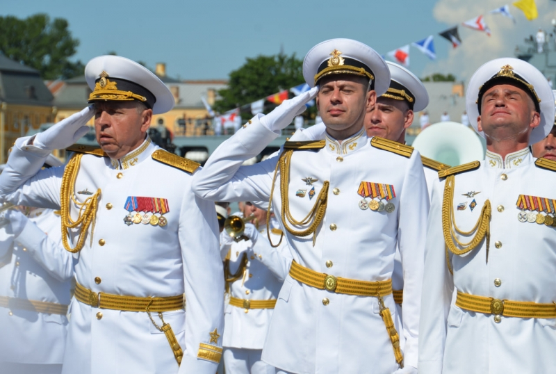 Как прошел Главный парад ВМФ в Петербурге: фоторепортаж