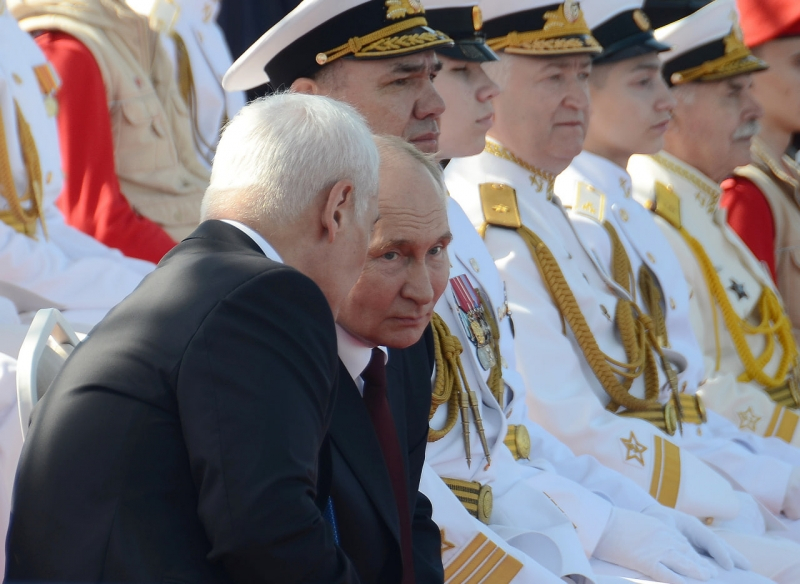 Как прошел Главный парад ВМФ в Петербурге: фоторепортаж
