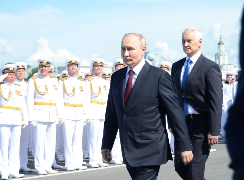 Как прошел Главный парад ВМФ в Петербурге: фоторепортаж