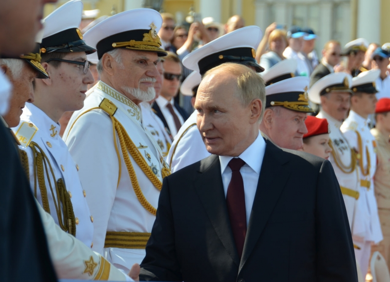 Как прошел Главный парад ВМФ в Петербурге: фоторепортаж