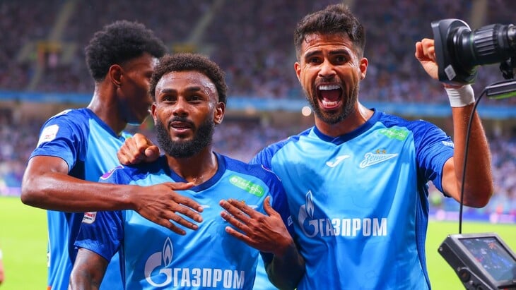 &laquo;Крылья Советов&raquo; &mdash; &laquo;Зенит&raquo;. Онлайн