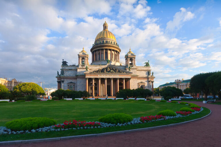 Поток иностранных туристов в Санкт-Петербурге увеличился на 15%