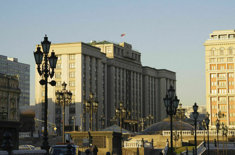 Поправки о фиктивных браках могут рассмотреть 1 октября