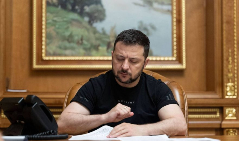 Владимир Зеленский подписал законопроект об увеличении расходов на оборону