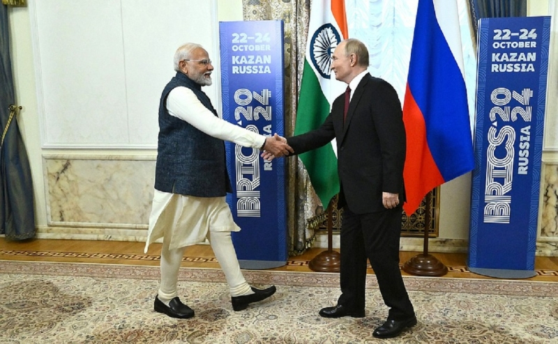 Путин встретился с Моди на саммите БРИКС