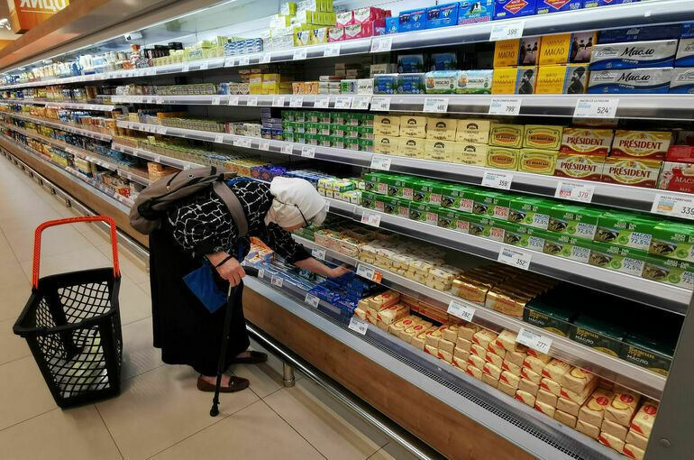 Патрушев поручил ежедневно отслеживать цены на продукты