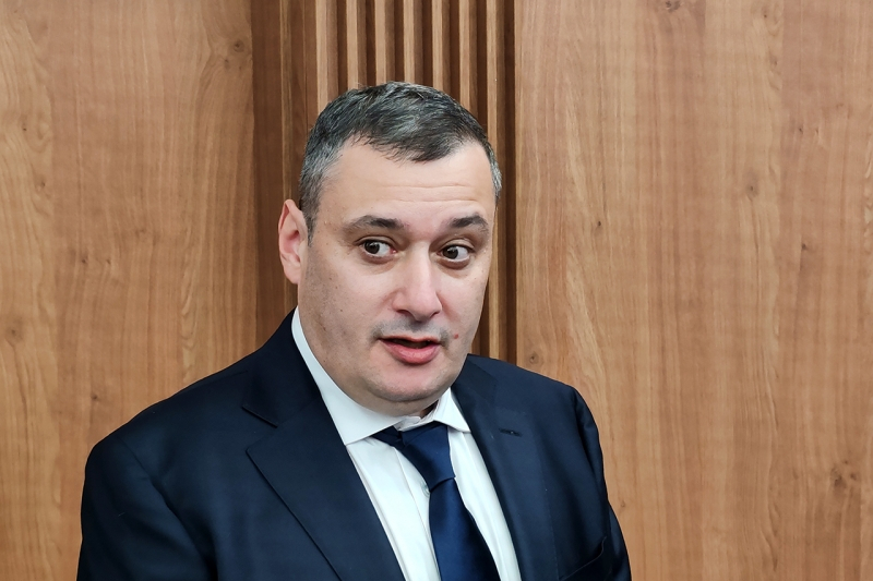 Хинштейн заявил о намерении изменить систему помощи людям