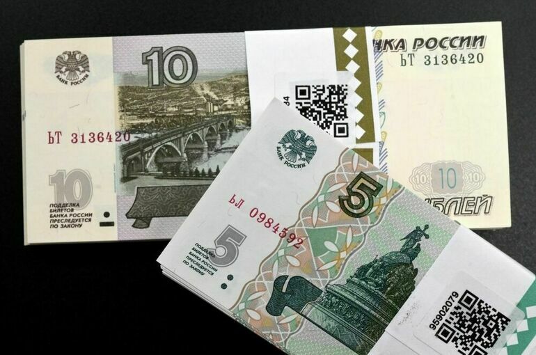 Банк России объяснил возвращение в оборот бумажных 5 и 10 рублей