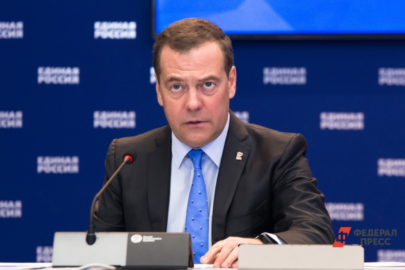 Медведев жестко ответил чешскому сенатору: &laquo;Желаю сгинуть в кровавых вихрях Пражской весны&raquo;