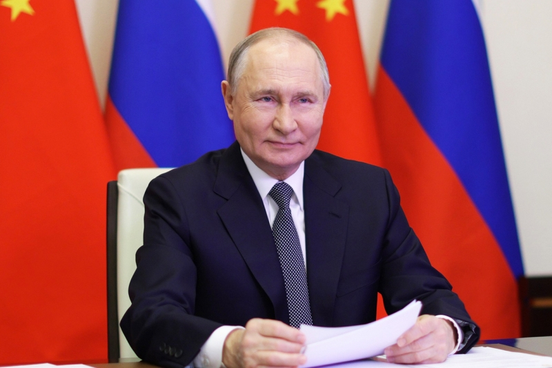Ушаков: встреча Путина и Трампа может быть организована в кратчайшие сроки