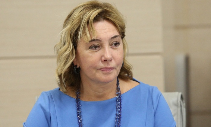 Арина Шарапова: &laquo;Молодежь не знает прошлого&raquo;