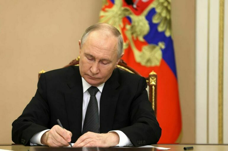 Путин подписал указ о переименовании аэропорта Волгограда в «Сталинград»