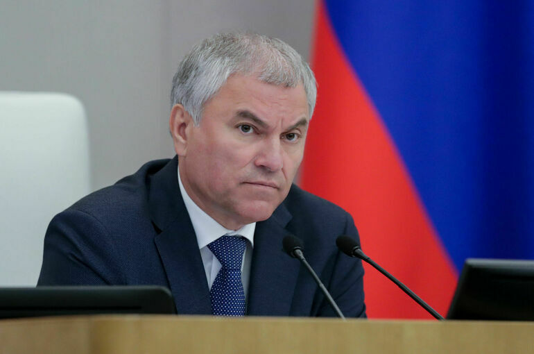 Володин призвал обратить внимание на оплату труда водителей трамваев в Саратове