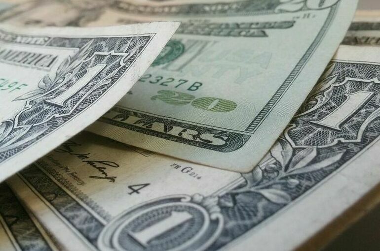 Лондонский суд обязал страховщиков выплатить более 1 млрд долларов за застрявшие в РФ самолеты