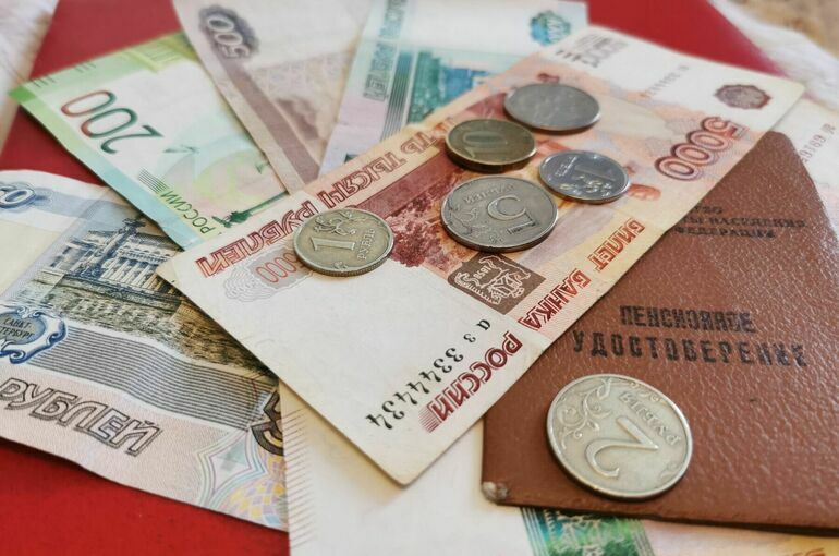 Средняя пенсия в России на 1 апреля составила почти 23,5 тысячи рублей