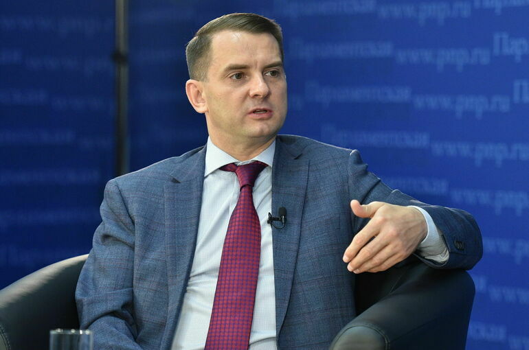 Депутат Нилов рассказал, как оставаться востребованным на рынке труда