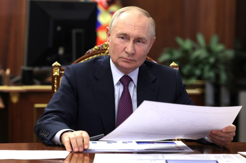 &laquo;Это было неожиданно&raquo;: Путин рассказал о сомнениях перед принятием поста президента